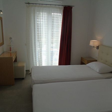 Super Paradise Suites Dış mekan fotoğraf